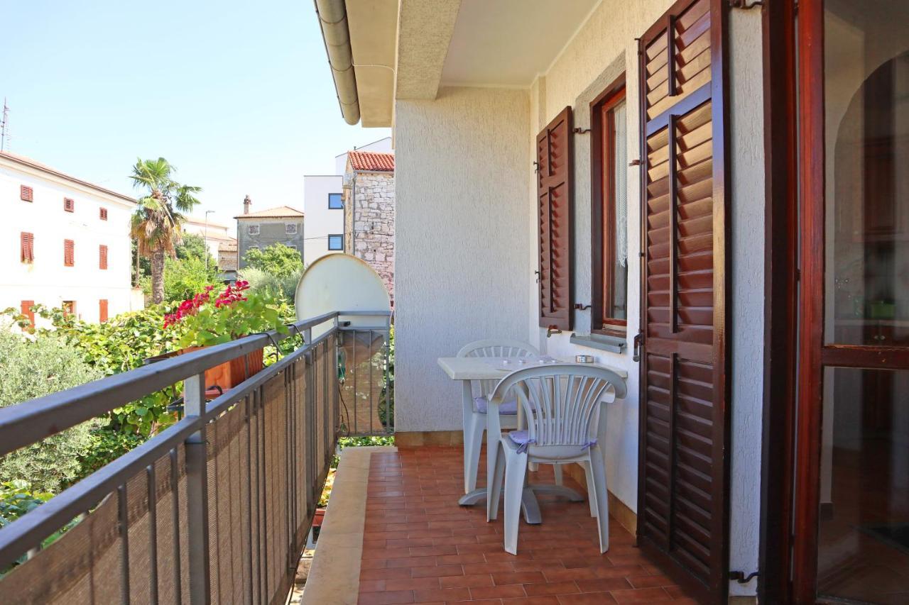 Apartman Slavko Apartment Tar-Vabriga Екстериор снимка